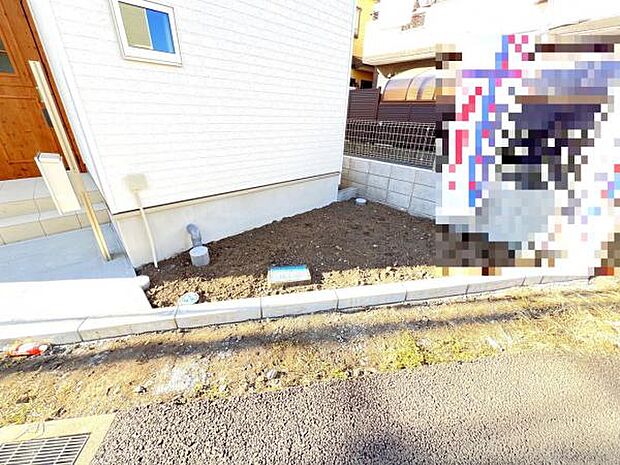 お庭スペースは、ガーデニングやお子様との外遊びなど多彩な用途でお楽しみいただけます。