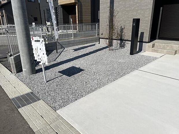 お庭スペースは、ガーデニングなど多彩な用途でお楽しみいただけます。