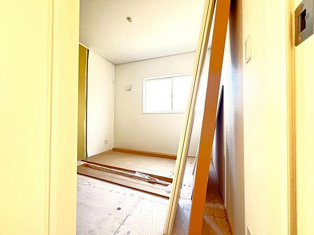 和室スペースです。畳のお部屋は寛げる空間ですね。