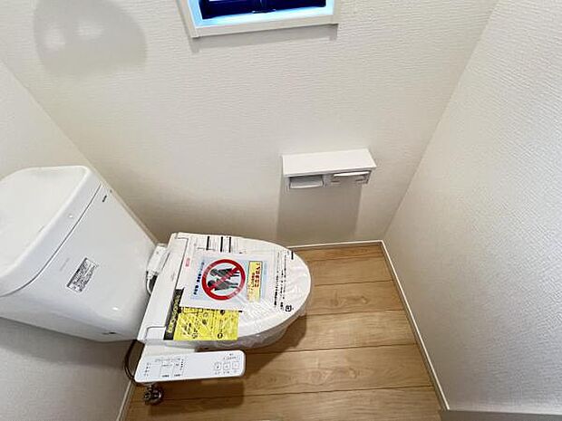 ほっと安らげるトイレ空間です。