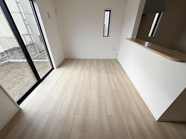 ご家族の温かい時間を演出するダイニングスペースです。