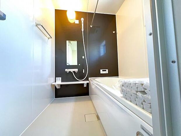 お風呂でほっとひといき。1日の疲れを癒しましょう。