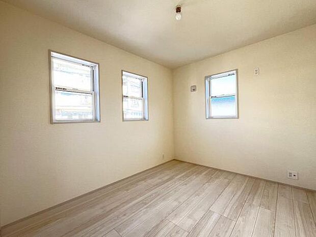子供部屋にもちょうど良い大きさのお部屋です。