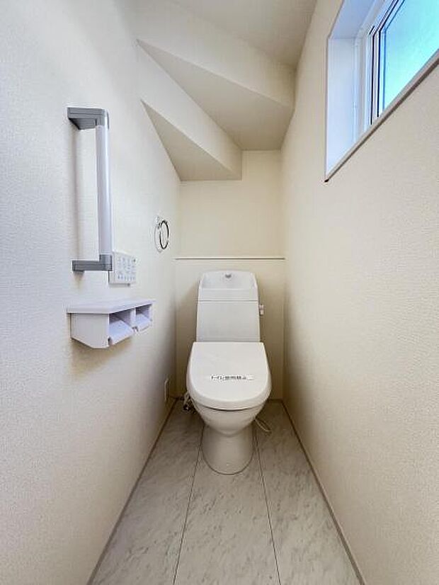 ほっと安らげるトイレ空間です。