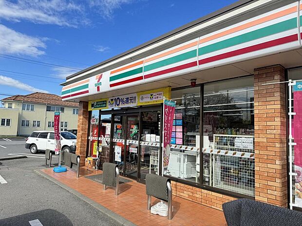 セブン-イレブン 宇都宮宝木本町店まで約630m(徒歩8分)