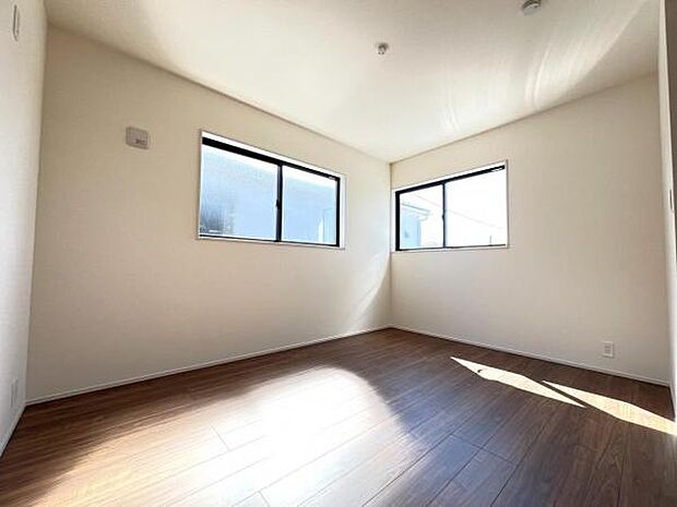 子供部屋にもちょうど良い大きさのお部屋です。