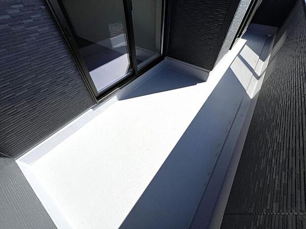 お洗濯ものを気持ち良く太陽の光で干せるのが嬉しいですね。