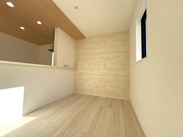 ご家族の温かい時間を演出するダイニングスペースです。