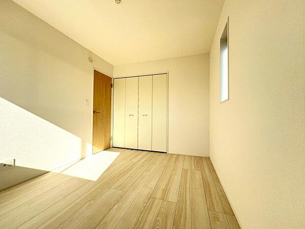 子供部屋にもちょうど良い大きさのお部屋です。