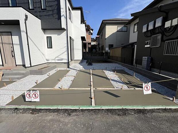 セカンドカーにも便利な駐車2台可能です。