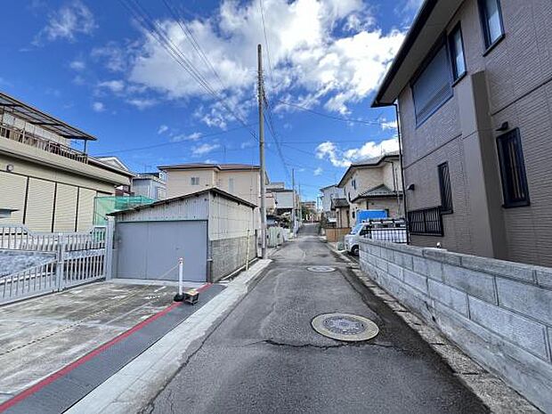 同じ売主業者の完成物件の見学ができますので、未完成物件でもイメージを掴んでいただくことができます。