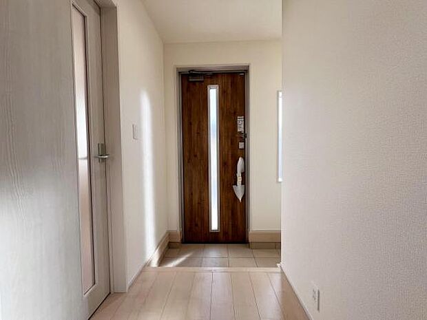 いつも気持ちよくご家族を迎えられる玄関です。