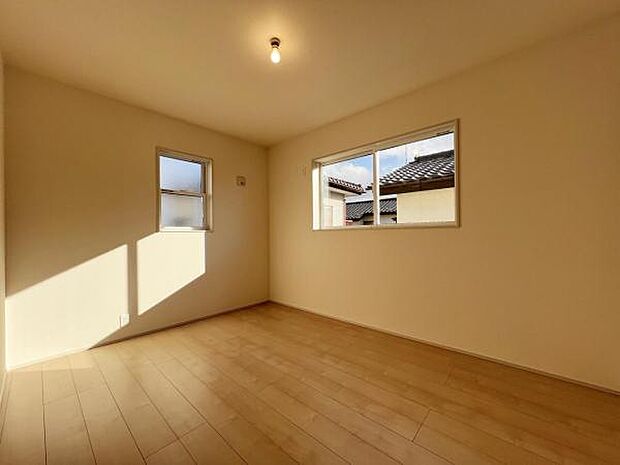 子供部屋にもちょうど良い大きさのお部屋です。