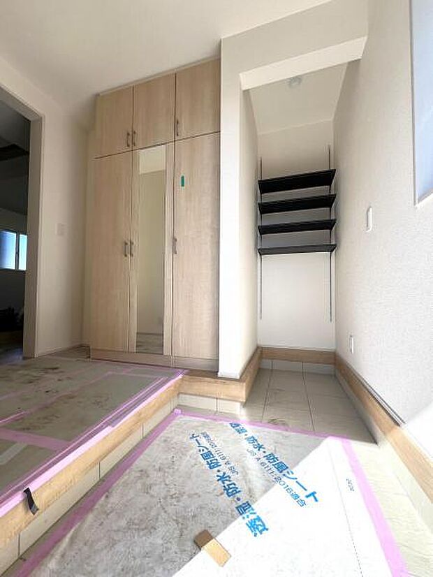 いつも気持ちよくご家族を迎えられる玄関です。