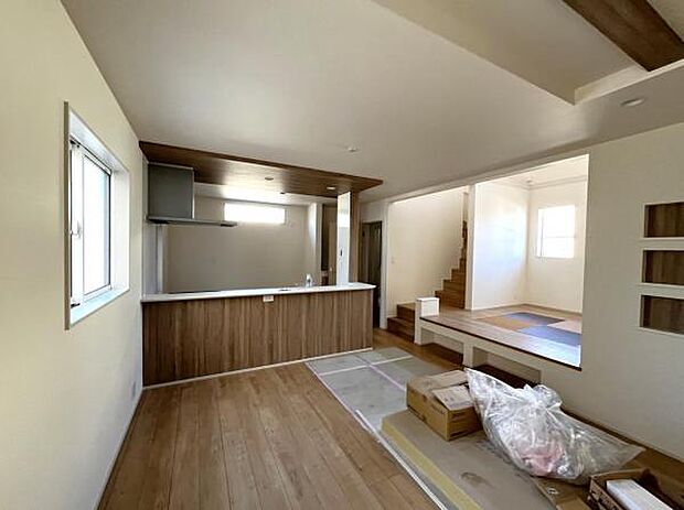 ご家族の温かい時間を演出するダイニングスペースです。