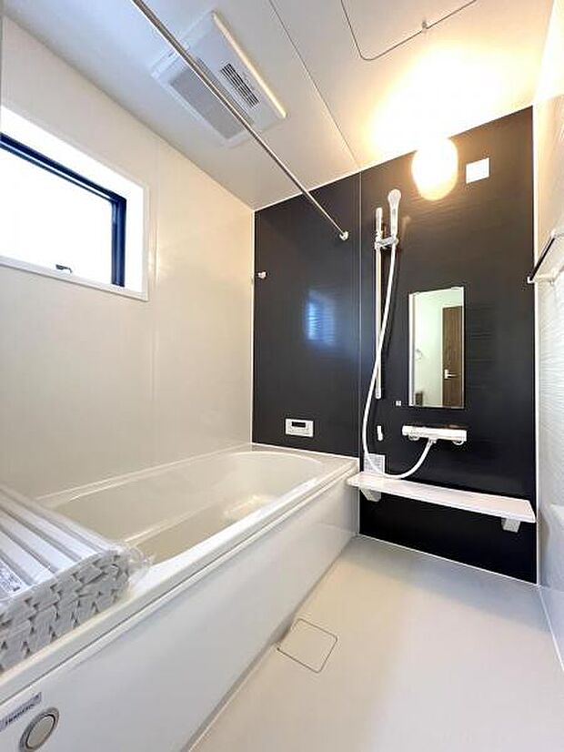 お風呂でほっとひといき。1日の疲れを癒しましょう。