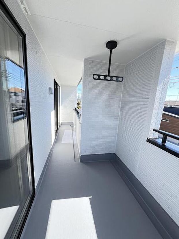 お洗濯ものを気持ち良く太陽の光で干せるのが嬉しいですね。