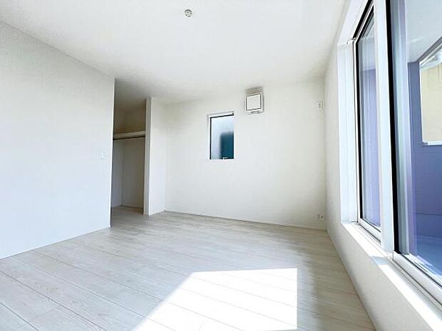 寝室にもご利用いただける居室スペースです。