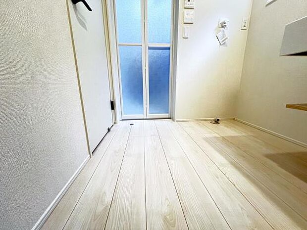 洗面・脱衣所は1階にございます。