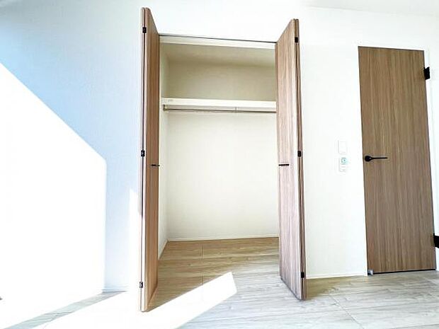 収納豊富な間取りで、室内もスッキリ快適です。