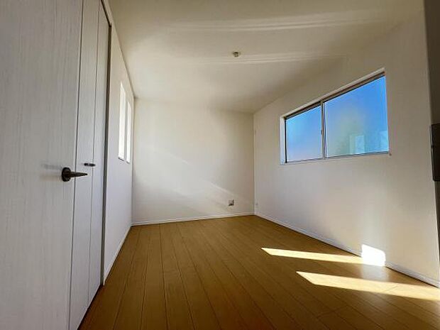 子供部屋や趣味の部屋など用途に合わせてお使いいただけます。