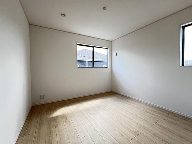 子供部屋にもちょうど良い大きさのお部屋です。
