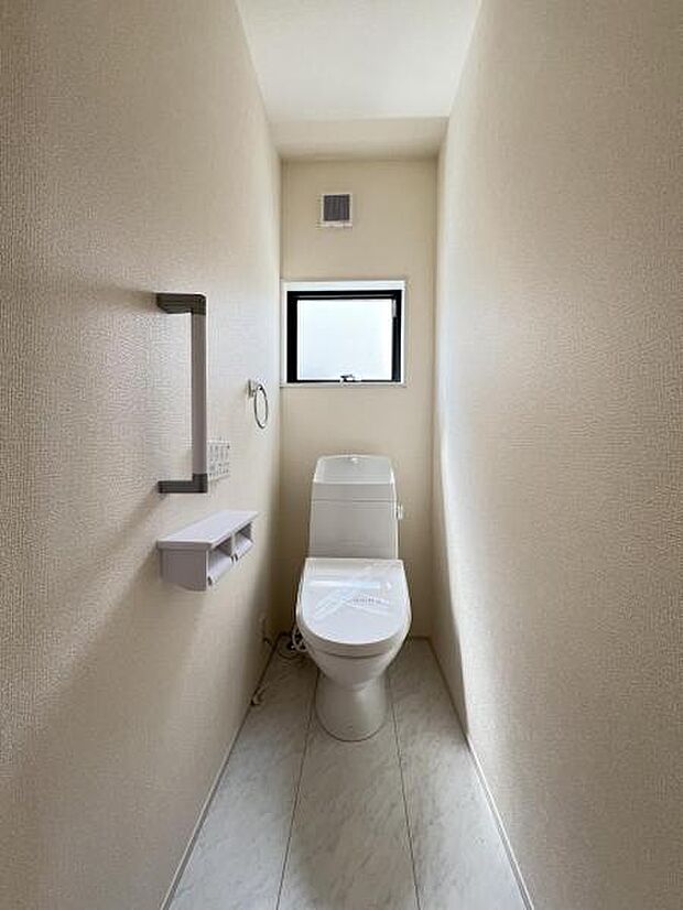 ほっと安らげるトイレ空間です。