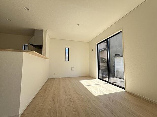 ご家族の温かい時間を演出するダイニングスペースです。