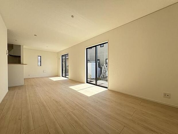 家族団らんの場所としてゆったりと居心地の良いリビングです。