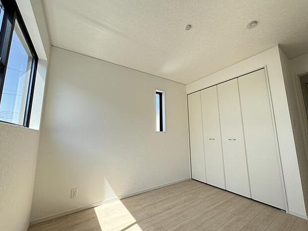 子供部屋にもちょうど良い大きさのお部屋です。