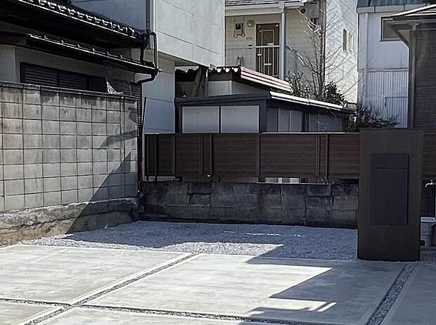 お庭スペースは、お子様との外遊びなど多彩な用途でお楽しみいただけます。