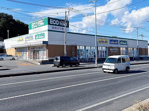 ハードオフ・オフハウス宇都宮環状鶴田店まで約1850m（徒歩24分）