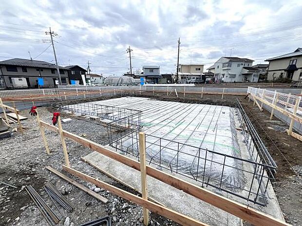 木造2階建てです。