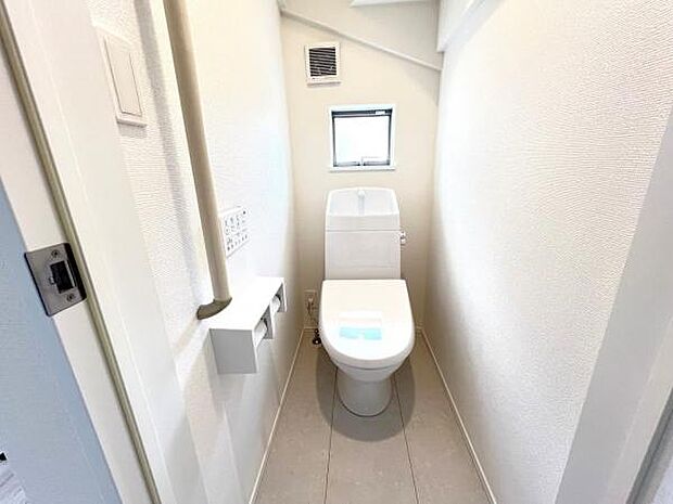 ほっと安らげるトイレ空間です。