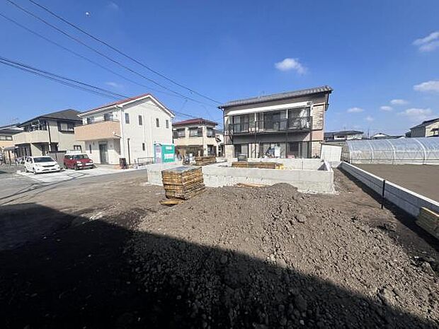 お庭スペースは、ガーデニングやお子様との外遊びなど多彩な用途でお楽しみいただけます。