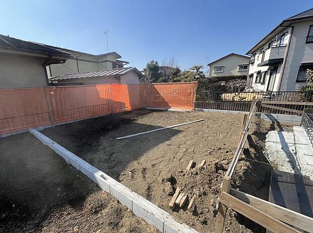 お庭スペースは、ガーデニングやお子様との外遊びなど多彩な用途でお楽しみいただけます。