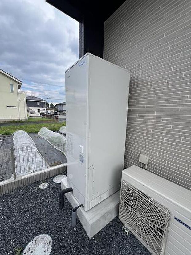 エコキュートがございますので、光熱費の節約に役立ちます。