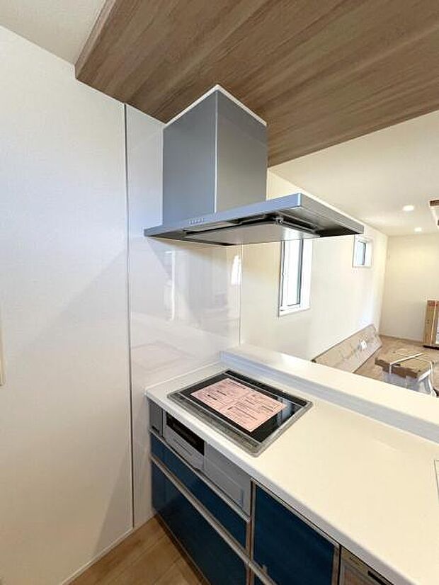 3つ口コンロで、お料理がはかどりますね。