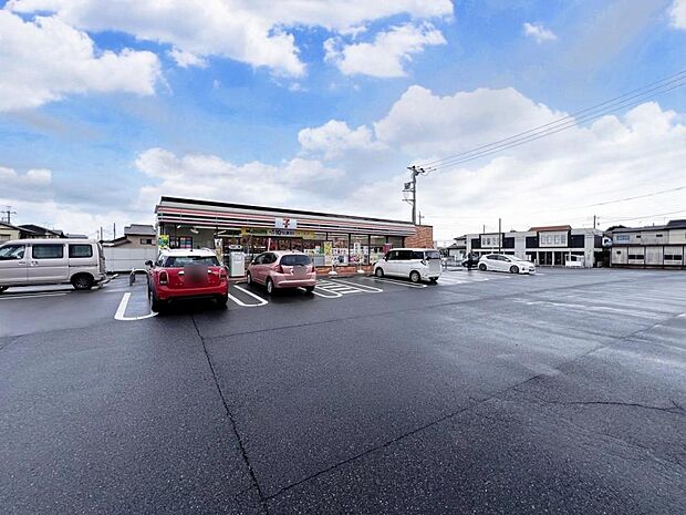 セブン-イレブン 宇都宮兵庫塚店まで約1000m(徒歩13分)