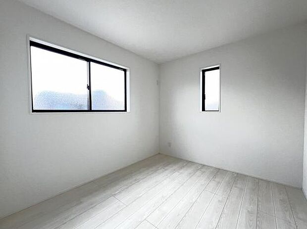子供部屋にもちょうど良い大きさのお部屋です。
