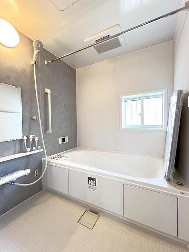 お風呂でほっとひといき。1日の疲れを癒しましょう。