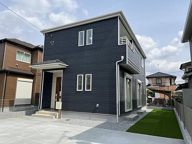 お庭スペースは、ガーデニングなど多彩な用途でお楽しみいただけます。