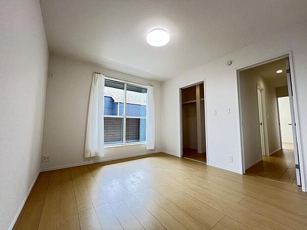 寝室にもご利用いただける居室スペースです。