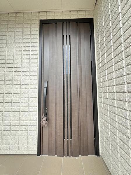 いつも気持ちよくご家族を迎えられる玄関です。