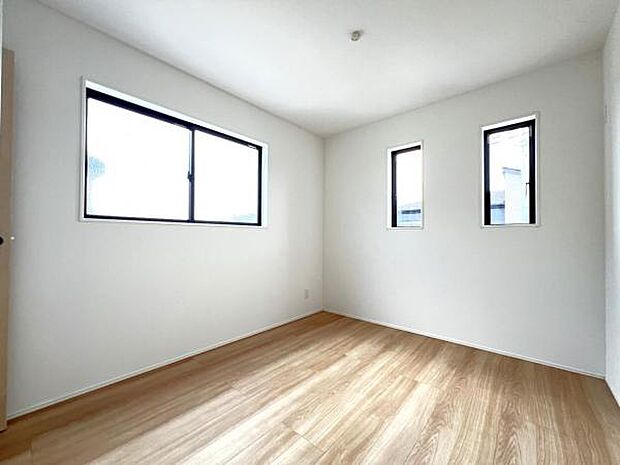 子供部屋にもちょうど良い大きさのお部屋です。