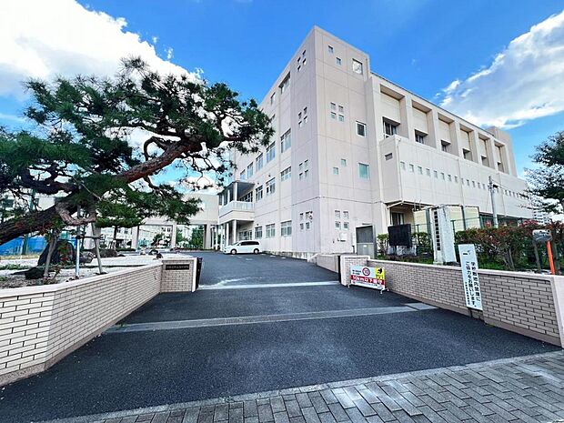 宇都宮市立旭中学校まで約1350m(徒歩17分)