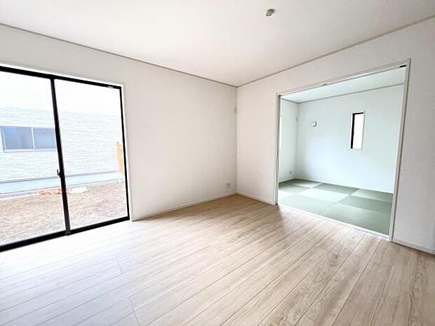 一部屋あるとうれしい和室。客間、晩酌、家族団らんなど色々使えますね。