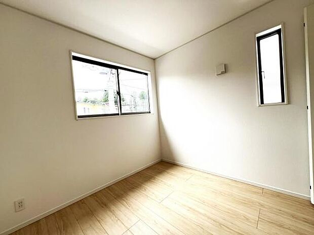子供部屋にもちょうど良い大きさのお部屋です。