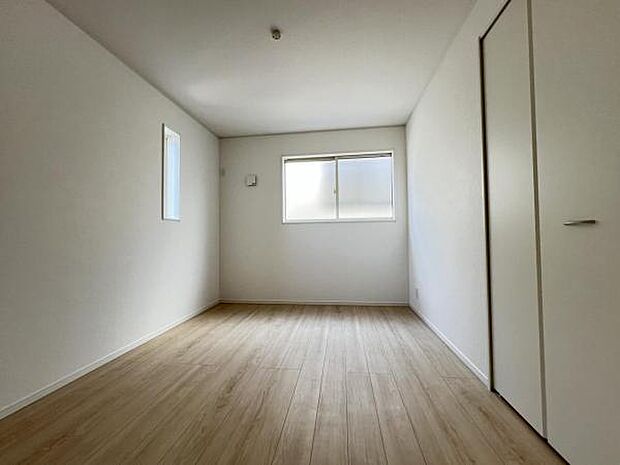 子供部屋にもちょうど良い大きさのお部屋です。
