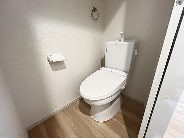 ほっと安らげるトイレ空間です。